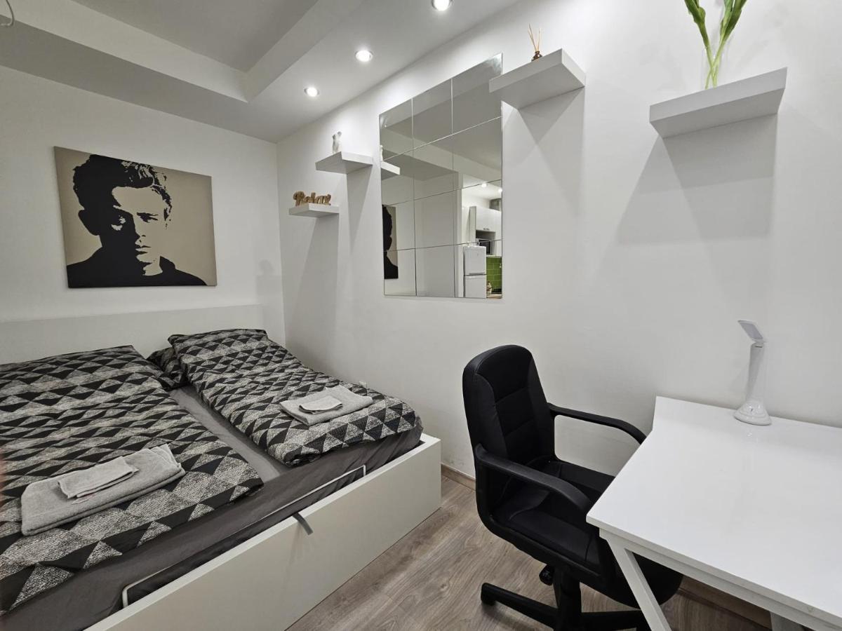 Smart Studio In The Heart Of Budapesta Exterior foto